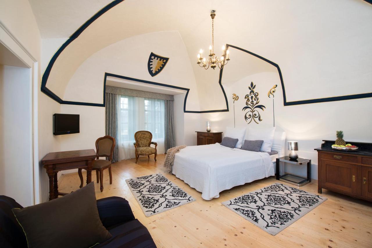 Chateau Grandcastle Liptovský Hrádok Habitación foto