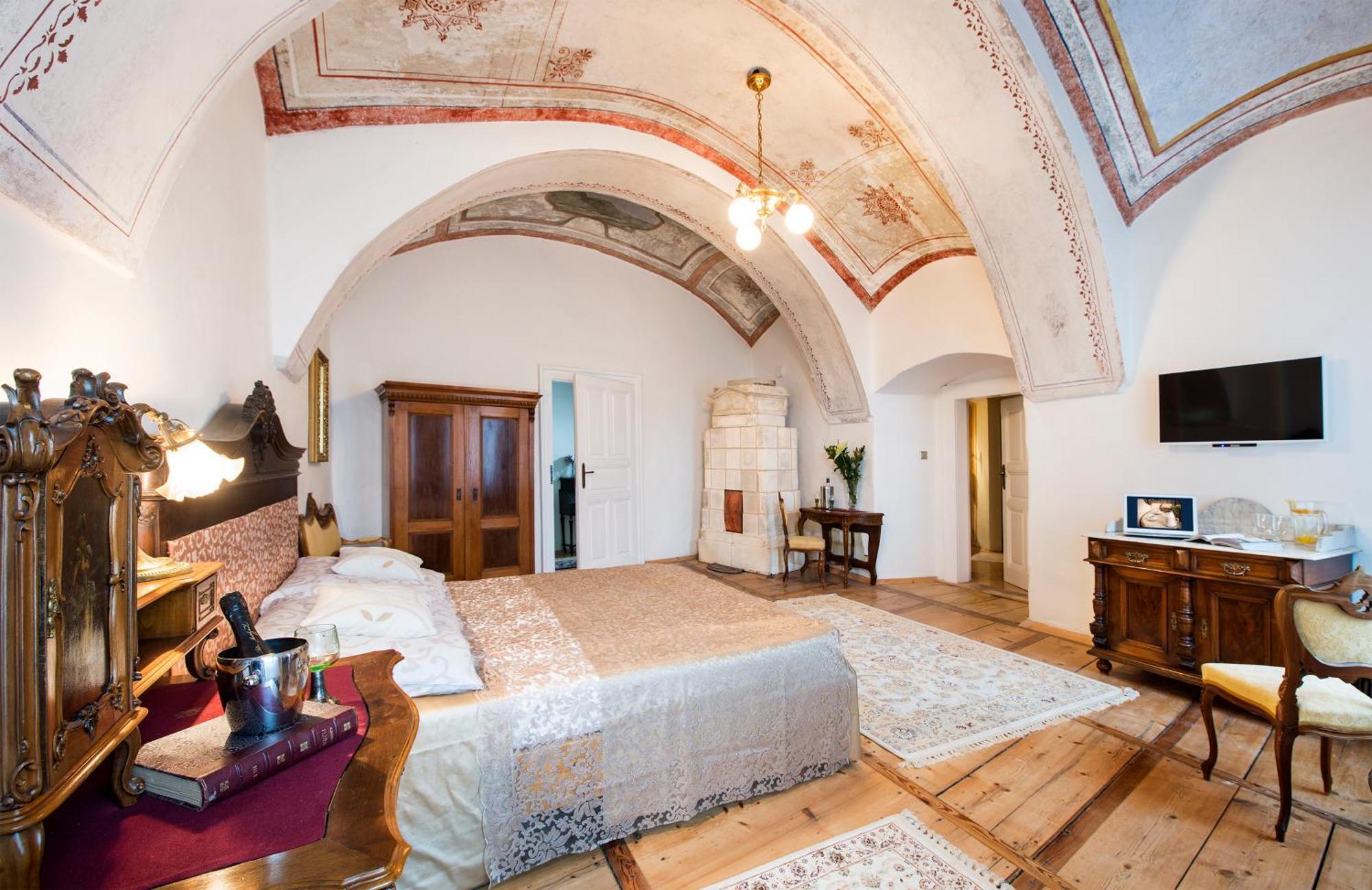 Chateau Grandcastle Liptovský Hrádok Exterior foto