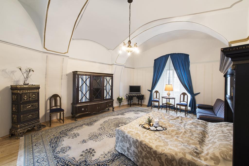 Chateau Grandcastle Liptovský Hrádok Exterior foto